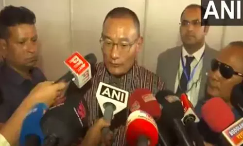 शेरिंग तोबगे और असम के राज्यपाल असम के लैंड पोर्ट दर्रांगा में ICP के उद्घाटन में शामिल हुए