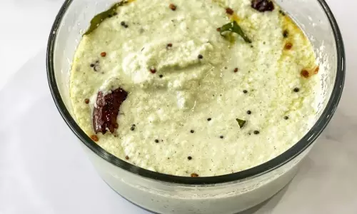 भुनी हुई चना दाल के साथ नारियल की चटनी रेसिपी भुनी हुई चना दाल के साथ नारियल की चटनी रेसिपी