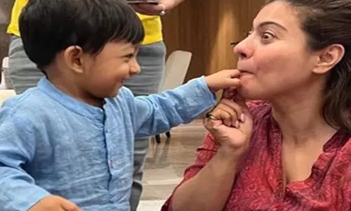 Actress Kajol ने अपने अंदर के बच्चे को गले लगाया