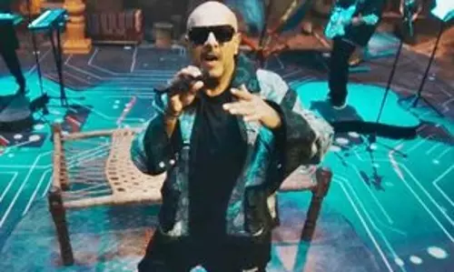 Vishal Dadlani ने अपना नया ट्रैक जुगनी शेयर किया, जो जीवन को भरपूर जीने के बारे में है