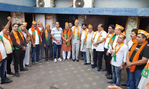 पूज्य सिंधी पंचायत लाखेनगर ने लिया संकल्प पहले मतदान फिर जलपान