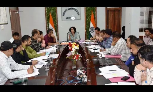 DC उधमपुर ने जल जीवन मिशन परियोजनाओं की स्थिति की समीक्षा की DC उधमपुर ने जल जीवन मिशन परियोजनाओं की स्थिति की समीक्षा की