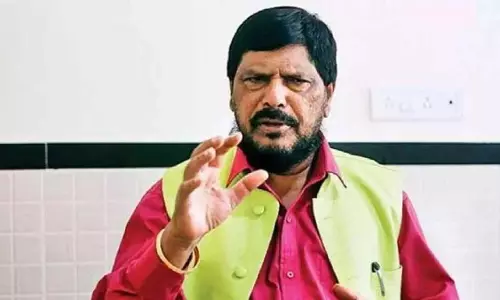 मस्जिद पर लगा भोंगा नहीं हटेगा: Ramdas Athawale