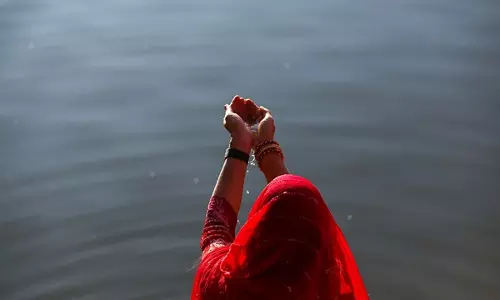 Nepal में भगवान सूर्य को प्रसन्न करने का त्योहार छठ मनाया गया