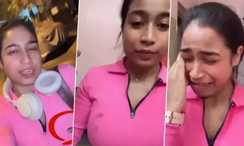 बीच सड़क पर महिला इन्फ्लुएंसर का स्तन छूने लगा नाबालिग, रो-रोकर सुनाई आपबीती