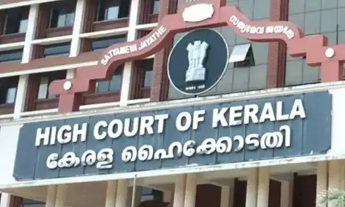 Kerala HC: मीडिया की स्वतंत्रता न्याय वितरण प्रणाली में हस्तक्षेप करने का लाइसेंस नहीं Kerala HC: मीडिया की स्वतंत्रता न्याय वितरण प्रणाली में हस्तक्षेप करने का लाइसेंस नहीं