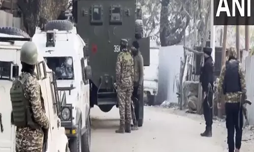 J-K: सोपोर मुठभेड़ में दो आतंकवादी मारे गए, हथियार, गोला-बारूद बरामद