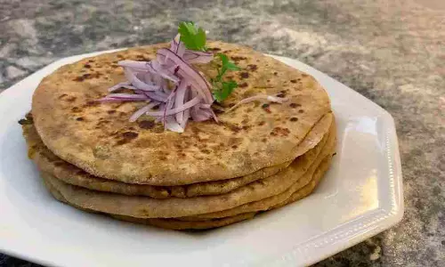 प्याज पराठा रेसिपी
