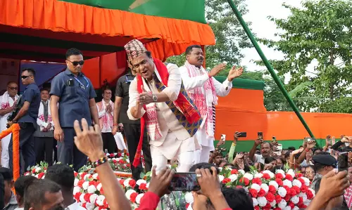 Assam :  मुख्यमंत्री हिमंत बिस्वा सरमा बेहाली एलएसी पर चुनाव प्रचार में शामिल हुए