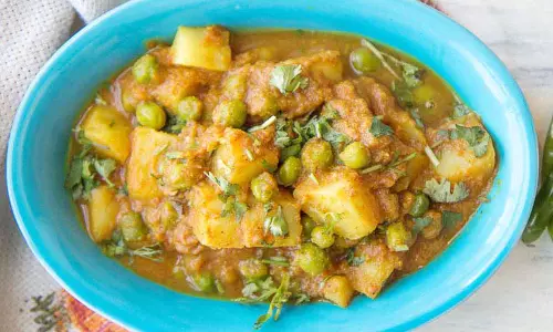 Aloo Matar कोरमा रेसिपी