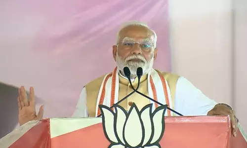 महाअघाड़ी की गाड़ी में न पहिए हैं और न ब्रेक, ड्राइवर के लिए हो रहा है झगड़ा: धुले में बोले पीएम मोदी