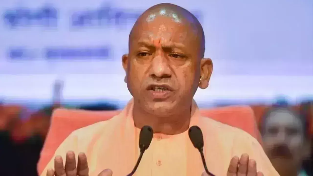 Lucknow: कांग्रेस का भी हश्र अनुच्छेद 370 और 35ए जैसा होगा: योगी आदित्यनाथ