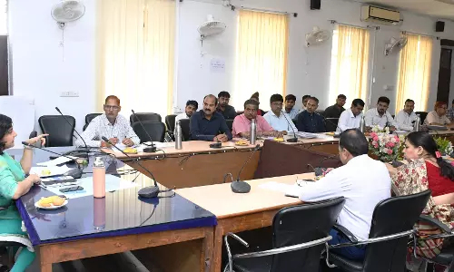 Rajasthan: जल जीवन मिशन की समीक्षा बैठक आयोजित जल जीवन मिशन के कार्यों में लाएं तेजी
