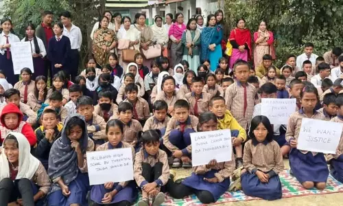 Manipur : हथियारबंद बदमाशों ने पैसों की मांग को लेकर इरिलबुंग हाई स्कूल के हेडमास्टर पर हमला