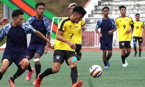 Nagaland : केंगुरूसे ट्रॉफी हेड हंटर्स, मेज़ एंड कंपनी की जीत Nagaland : केंगुरूसे ट्रॉफी हेड हंटर्स, मेज़ एंड कंपनी की जीत