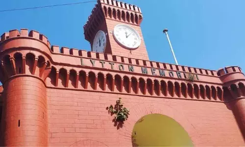 बरगद के पेड़ ने Nahan के 147 साल पुराने लिटन मेमोरियल को खतरे में डाला