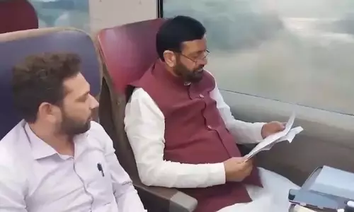 Nayab Singh Saini चंडीगढ़ से नई दिल्ली के लिए वंदे भारत ट्रेन में सवार हुए