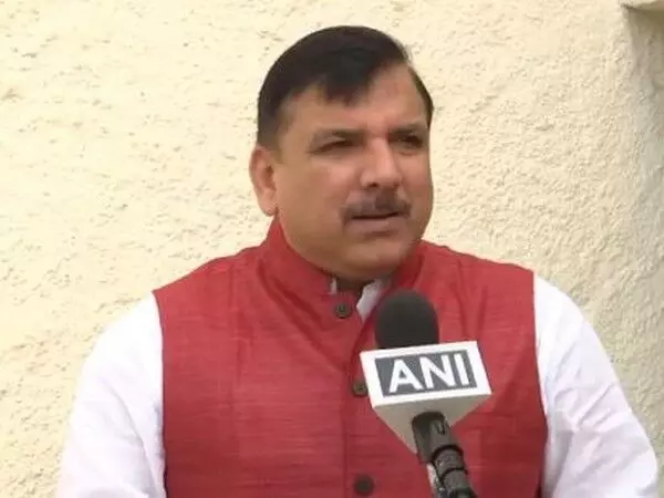 पीएम मोदी वक्फ (संशोधन) विधेयक को जबरन पारित करने की कोशिश कर रहे: Sanjay Singh