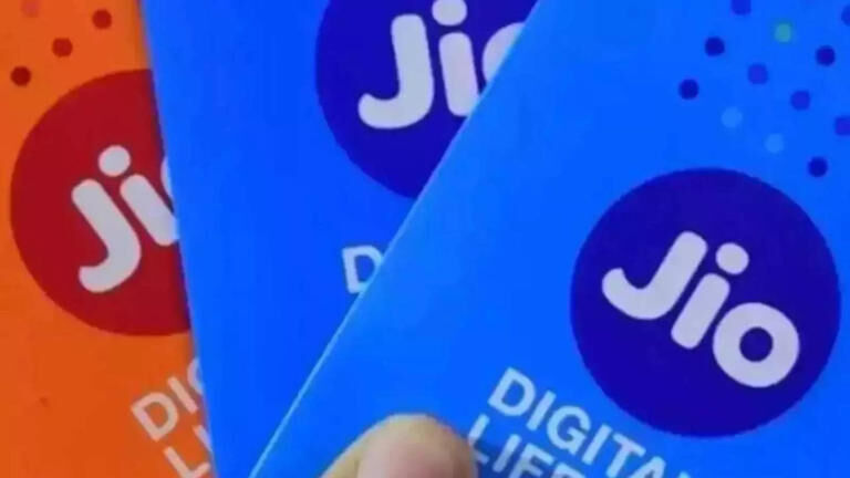 Reliance Jio के 299 रुपये के 3 सस्ते रिचार्ज प्लान, अनलिमिटेड डेटा