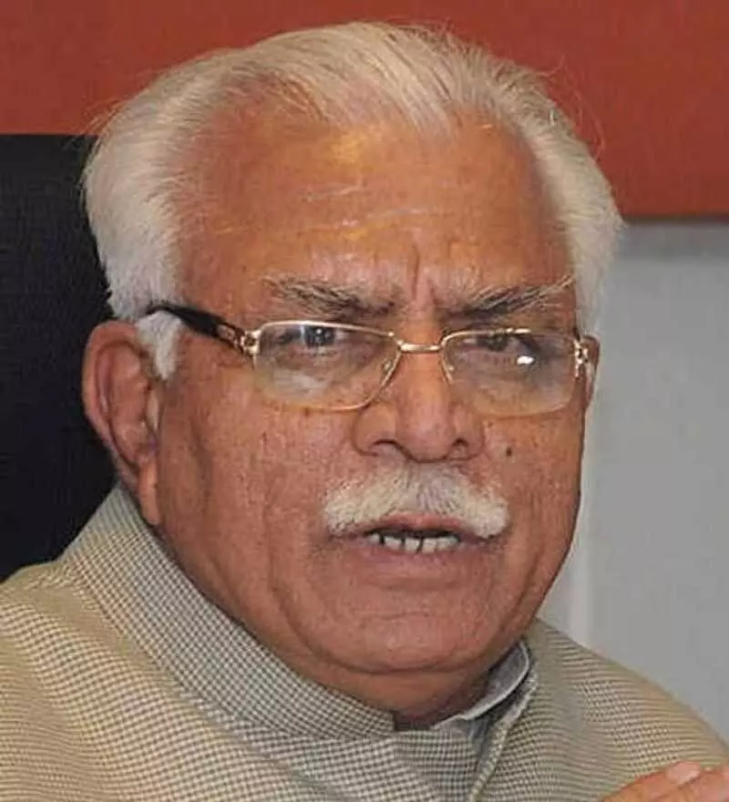 Khattar ने बहाली नोटिस जारी करने के लिए चंडीगढ़ के अधिकारियों की खिंचाई की