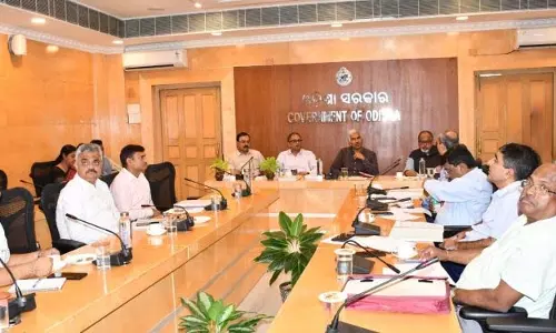 ओडिशा ने विभिन्न क्षेत्रों में 3,353 करोड़ रुपये के निवेश को मंजूरी दी ओडिशा ने विभिन्न क्षेत्रों में 3,353 करोड़ रुपये के निवेश को मंजूरी दी