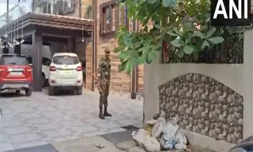 विधानसभा चुनाव से पहले CM Soren के कथित सहयोगी के घर आयकर विभाग ने की छापेमारी