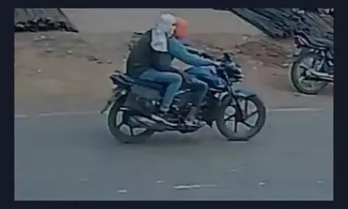 युवती से लूटपाट, सोने की चेन छीनकर नकाबपोश फरार