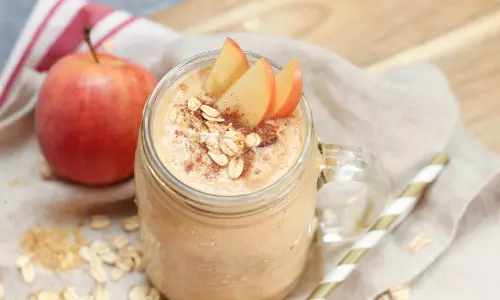 Apple Oats Smoothie नोट करें आसान रेसिपी