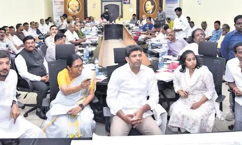 Minister: जुलाई 2026 तक शंकर विलास आरओबी का काम पूरा करें