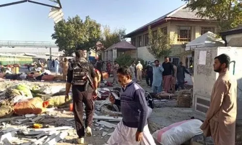 16 लोगों की मौत, रेलवे स्टेशन पर जोरदार धमाके के बाद अफरातफरी