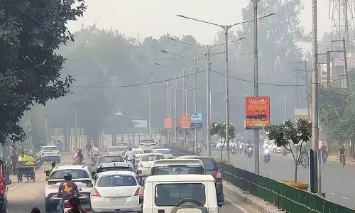 Punjab: वायु प्रदूषण बढ़ने से श्वसन और नेत्र संबंधी बीमारियों के मामलों में वृद्धि Punjab: वायु प्रदूषण बढ़ने से श्वसन और नेत्र संबंधी बीमारियों के मामलों में वृद्धि