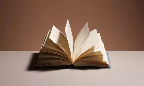 Assam नेपाली साहित्य सभा ने सृजना मुखपत्र का अनावरण किया Assam नेपाली साहित्य सभा ने सृजना मुखपत्र का अनावरण किया