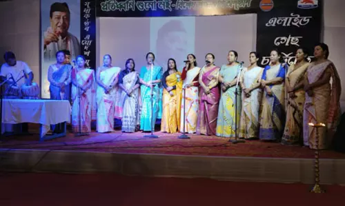 Assam : डूमडूमा में भूपेन हजारिका की 13वीं पुण्यतिथि मनाई गई