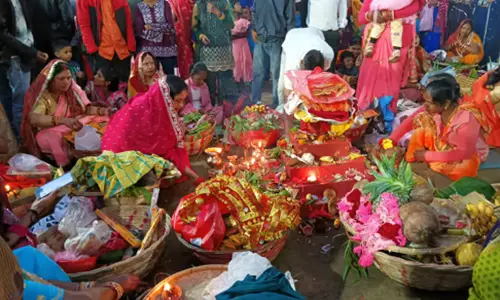 Assam : डेमो में छठ ब्रत महोत्सव संपन्न हुआ
