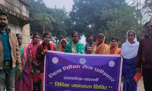 Chandil: ईचागढ़ व नीमडीह में लगा विधिक जागरूकता शिविर
