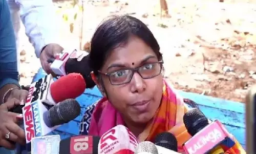 बहू द्वारा अंतिम संस्कार के प्रयास के बीच Police ने महिला का आधा जला हुआ शव जब्त किया