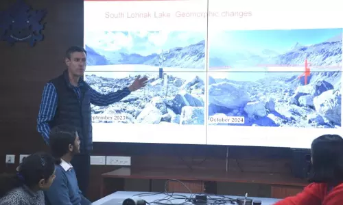 Sikkim की नौ संवेदनशील हिमनद झीलों की जांच की गई Sikkim की नौ संवेदनशील हिमनद झीलों की जांच की गई