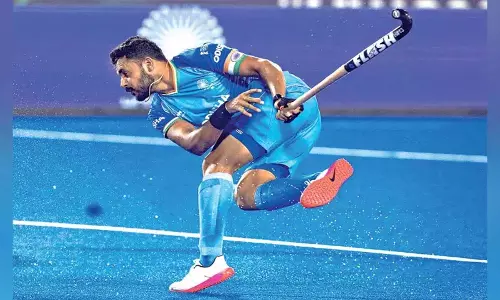हरमनप्रीत सिंह को FIH Player ऑफ द ईयर चुना गया हरमनप्रीत सिंह को FIH Player ऑफ द ईयर चुना गया