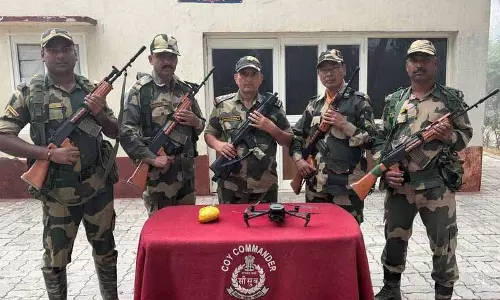 BSF ने अमृतसर और तरनतारन में ड्रोन और हेरोइन जब्त की