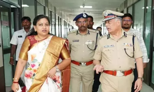 Home Minister अनीता ने 25,251 किलोग्राम गांजा जब्त करने की घोषणा की