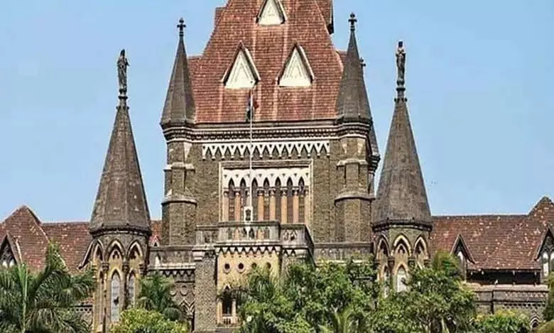 बहू को बिस्तर पर सोने और टीवी देखने की अनुमति न देना क्रूरता नहीं: Bombay HC