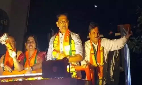 महाराष्ट्र चुनाव: Ravi Kishan ने कांदिवली ईस्ट में भाजपा उम्मीदवार के लिए प्रचार किया