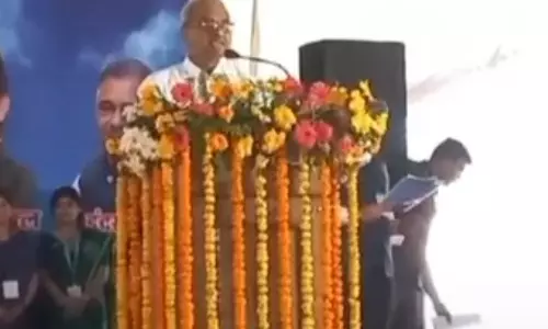 भाजपा सांसद का मोबाइल और पति-पत्नी को लेकर हैरान करने वाला बयान, VIDEO
