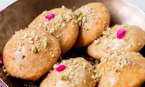 मावा कचौरी रेसिपी