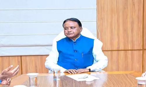 Odisha: ओडिशा सरकार ने पद्म पुरस्कार विजेताओं का मानदेय बढ़ाकर 30,000 रुपये किया Odisha: ओडिशा सरकार ने पद्म पुरस्कार विजेताओं का मानदेय बढ़ाकर 30,000 रुपये किया