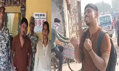 मैं हूं ब्रह्मा-विष्णु-महेश का अवतार...शराबी लड़के ने जमकर बवाल काटा मैं हूं ब्रह्मा-विष्णु-महेश का अवतार...शराबी लड़के ने जमकर बवाल काटा