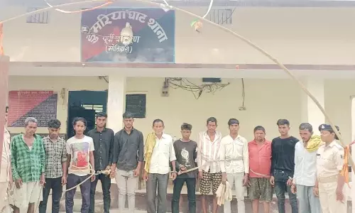 पुलिस पर हमला करने वाले 12 लोग गिरफ्तार, ऐसे आरोपियों की पहचान की गई