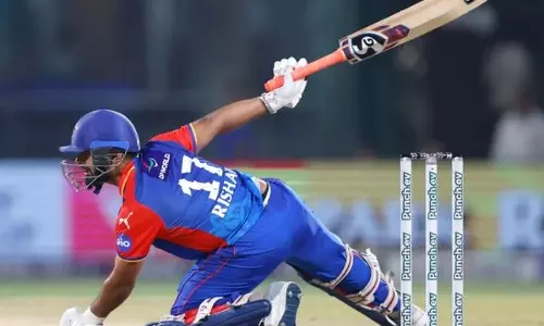 यह अविश्वसनीय रूप से असंभव है कि आरसीबी ऋषभ पंत को हासिल कर पाए: AB de Villiers यह अविश्वसनीय रूप से असंभव है कि आरसीबी ऋषभ पंत को हासिल कर पाए: AB de Villiers