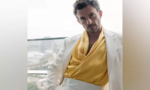 Jonathan Bailey ने बताया, वह किसके साथ विकेड देखने के लिए सबसे ज़्यादा उत्साहित Jonathan Bailey ने बताया, वह किसके साथ विकेड देखने के लिए सबसे ज़्यादा उत्साहित