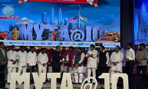 श्रीधर बाबू मलेशिया Telangana एसोसिएशन समारोह में शामिल हुए